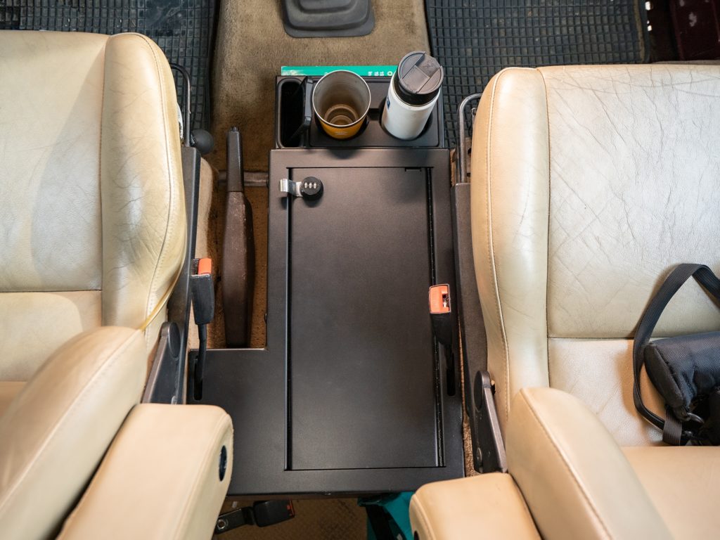 gowesty-center-console-storage