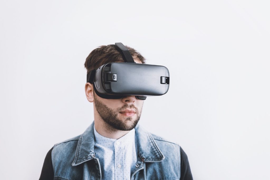 man-wearing-vr-headset