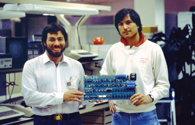 woz jobs and apple i motherboard