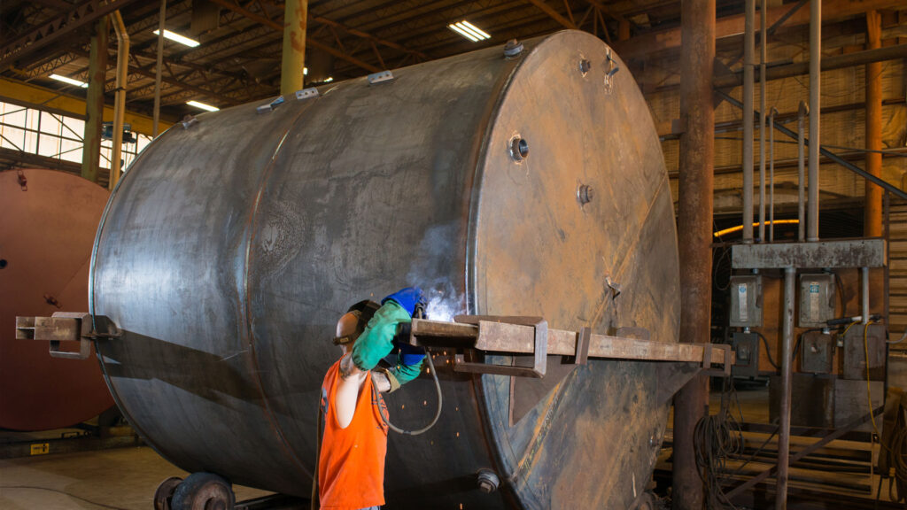 Rhodes Manufacturing tank build process