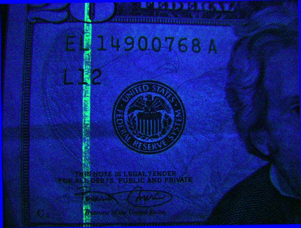 uv-dollar-bill-fraud-check